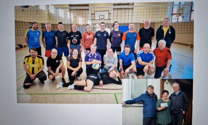 Spende 300 € / Volleyball - Turnier unter Freunden